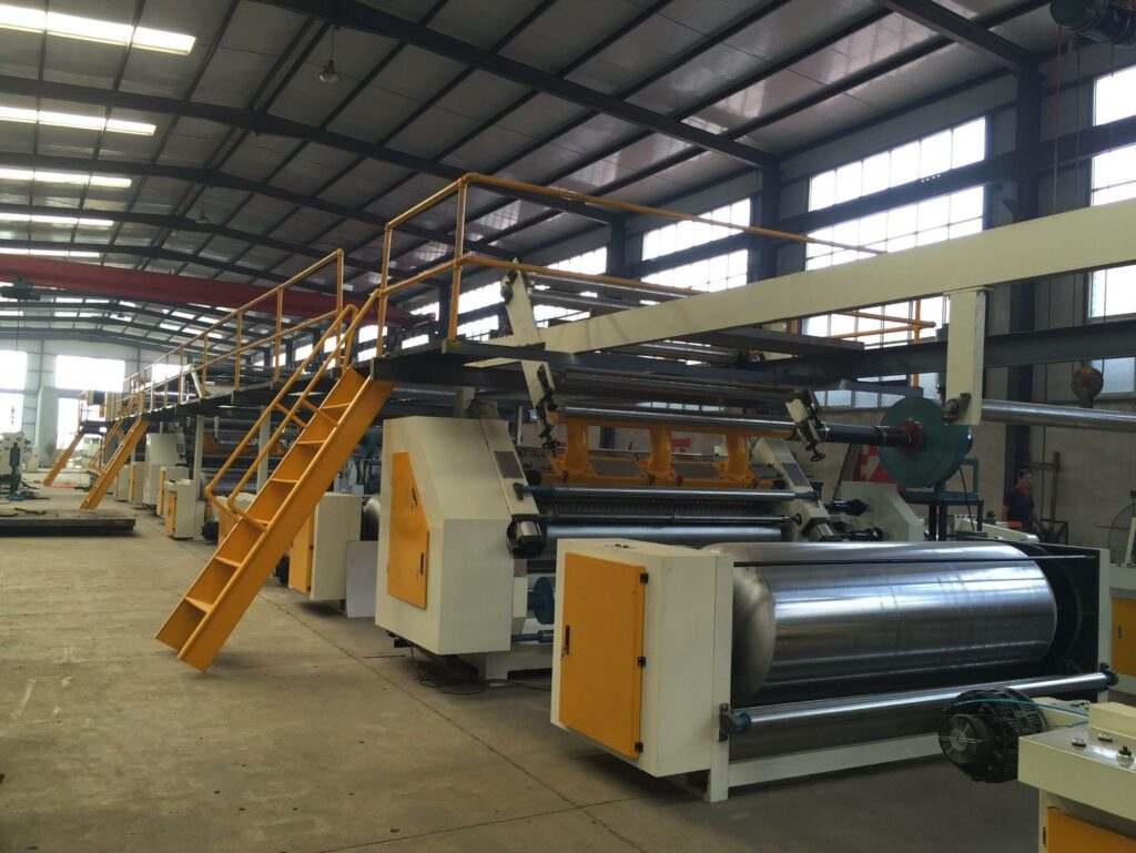 What is the working principle of a corrugated board production line