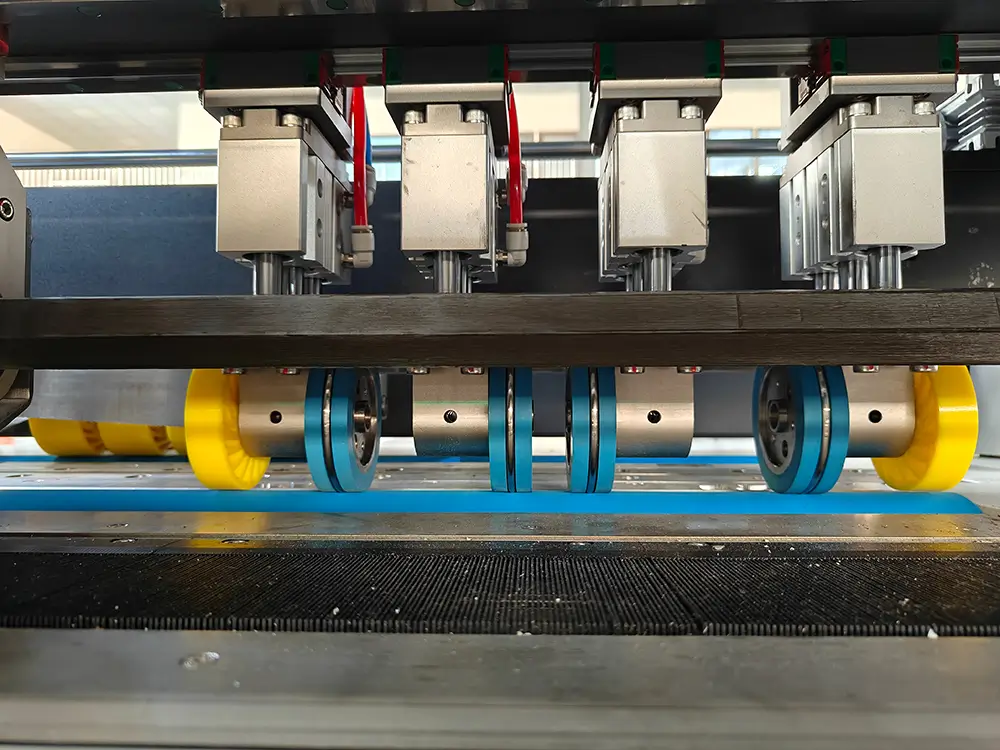 Box-On-Demand-Machine-Creasing-Wheels