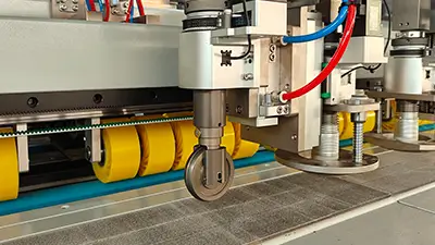 Swivel Creasing Wheel